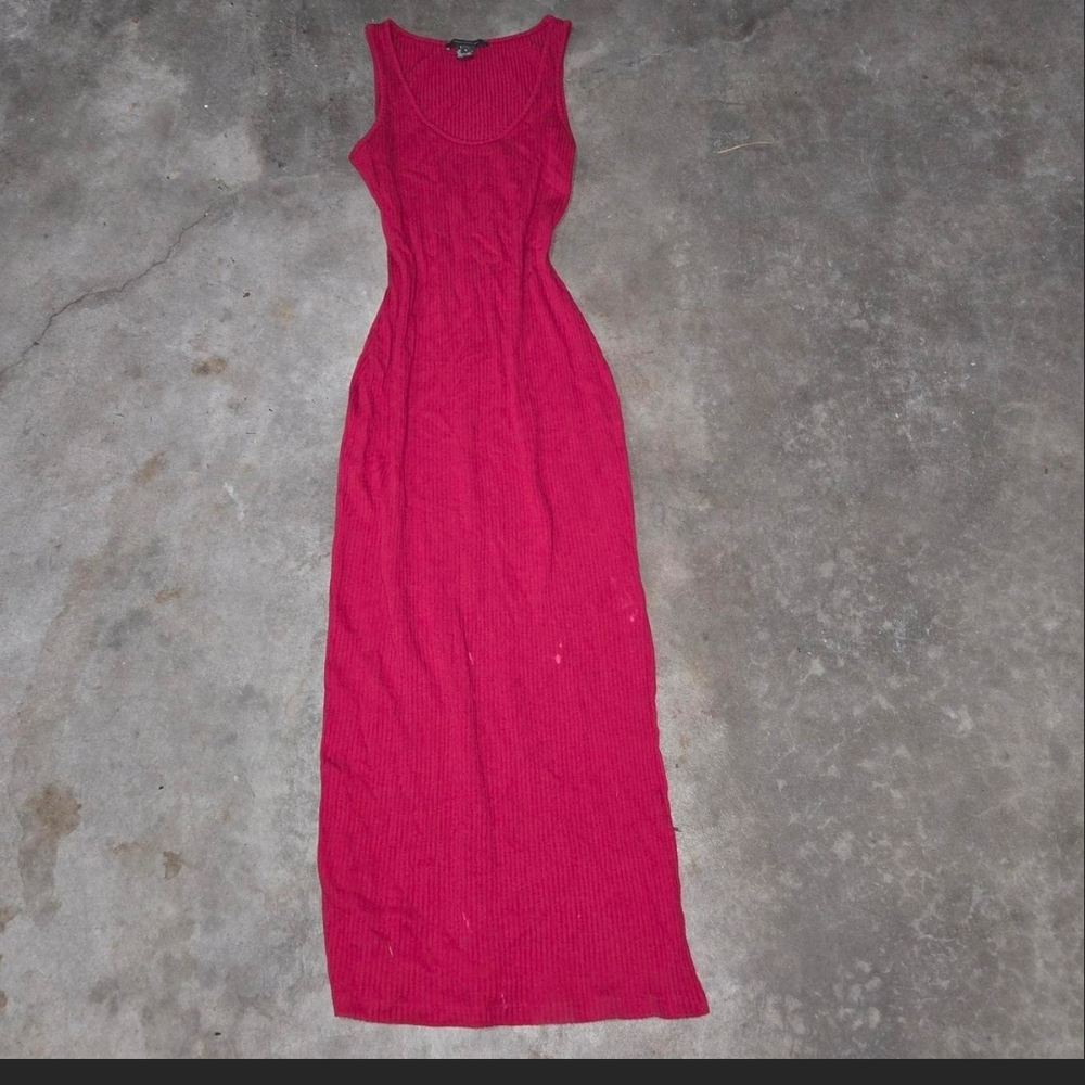 Sleeveless Ribbed Maxi Dress in Vibrant Raspberry